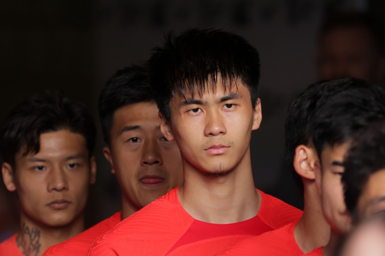 吳少聰今天下午抵達(dá)?？?，準(zhǔn)備參加9日開(kāi)始的國(guó)足集訓(xùn)