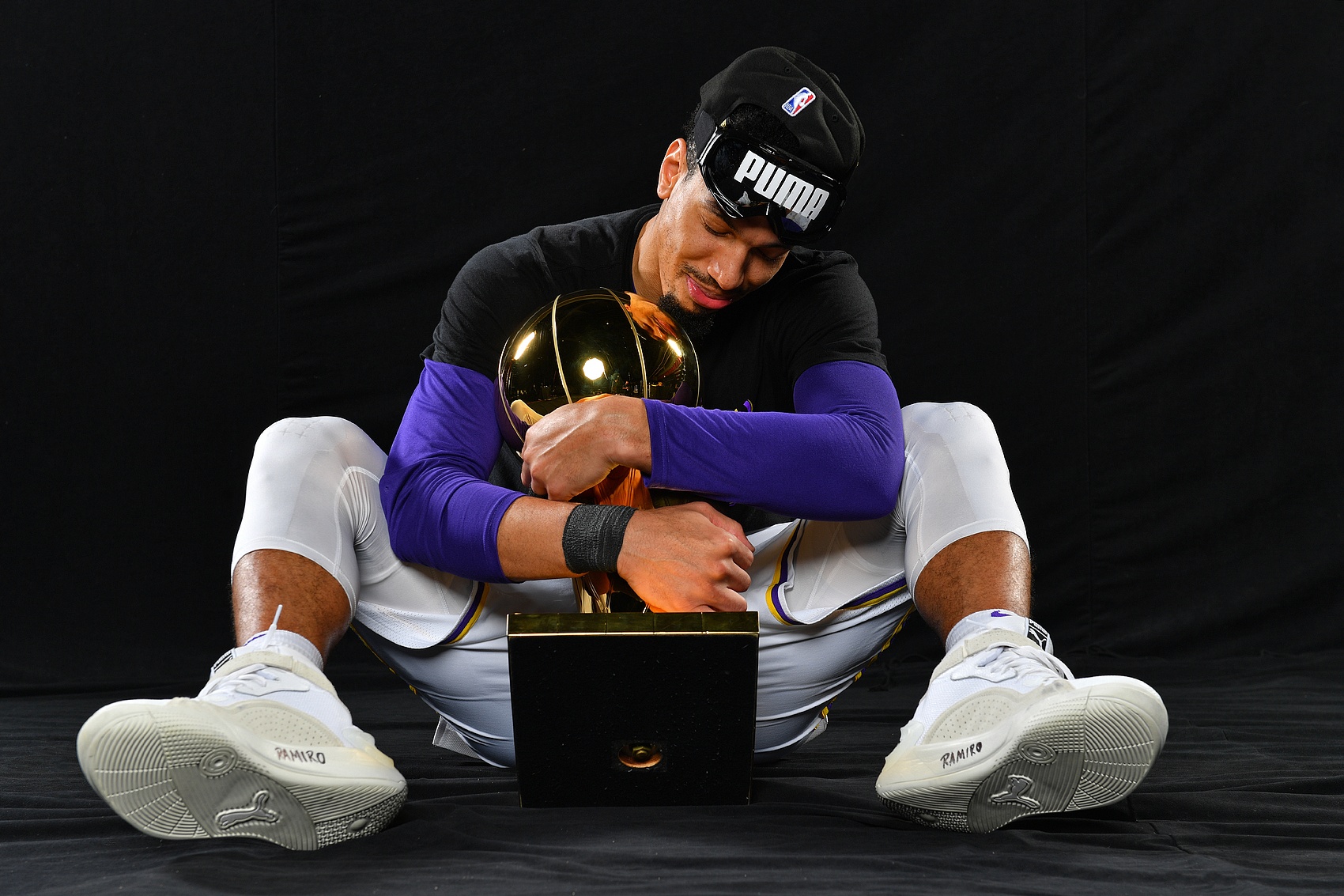 鐵林談65場規(guī)定:標(biāo)準(zhǔn)可能降到60場 你不能把那些獎(jiǎng)給角色球員