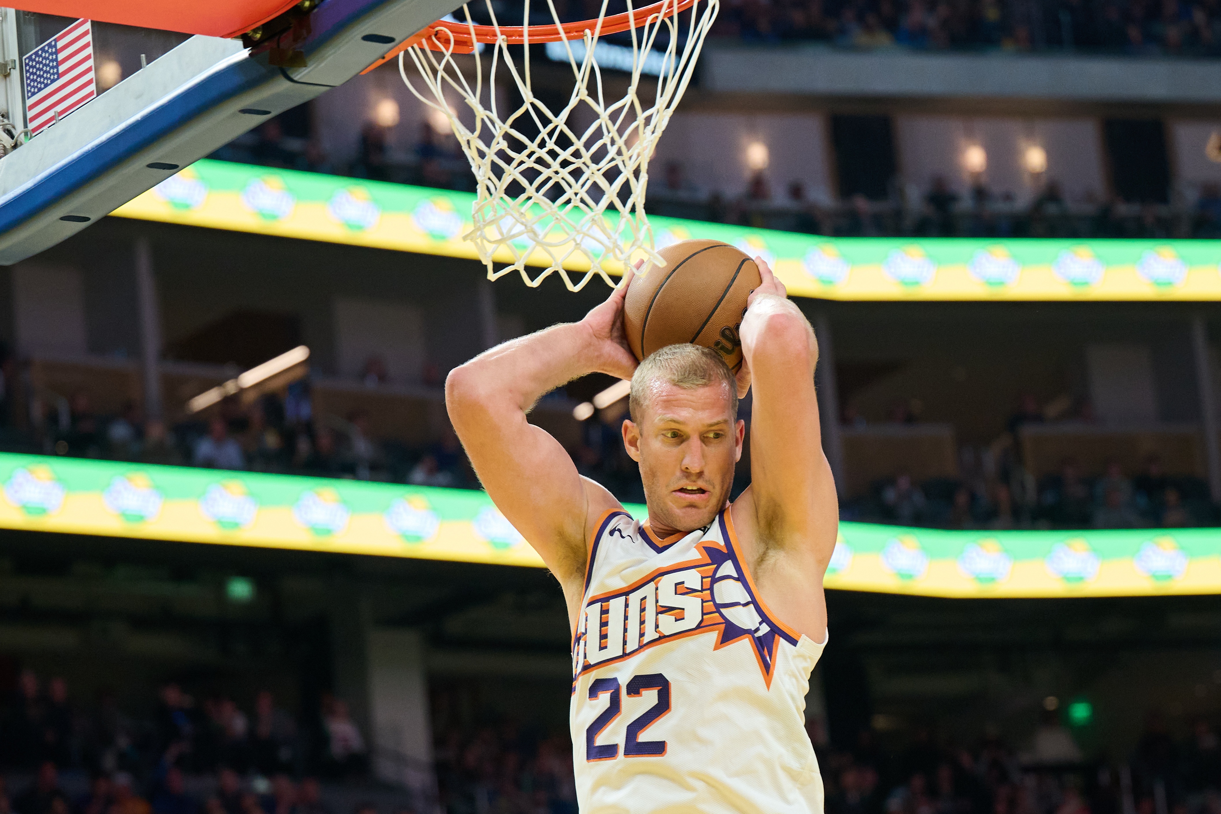 美記：太陽認(rèn)為普拉姆利訓(xùn)練營(yíng)表現(xiàn)強(qiáng)于弩機(jī) 近期賽程對(duì)他們有利