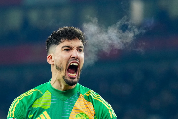 巴因德?tīng)枺郝?tīng)到了身后球迷的助威聲，我當(dāng)時(shí)想必須要表現(xiàn)得更好